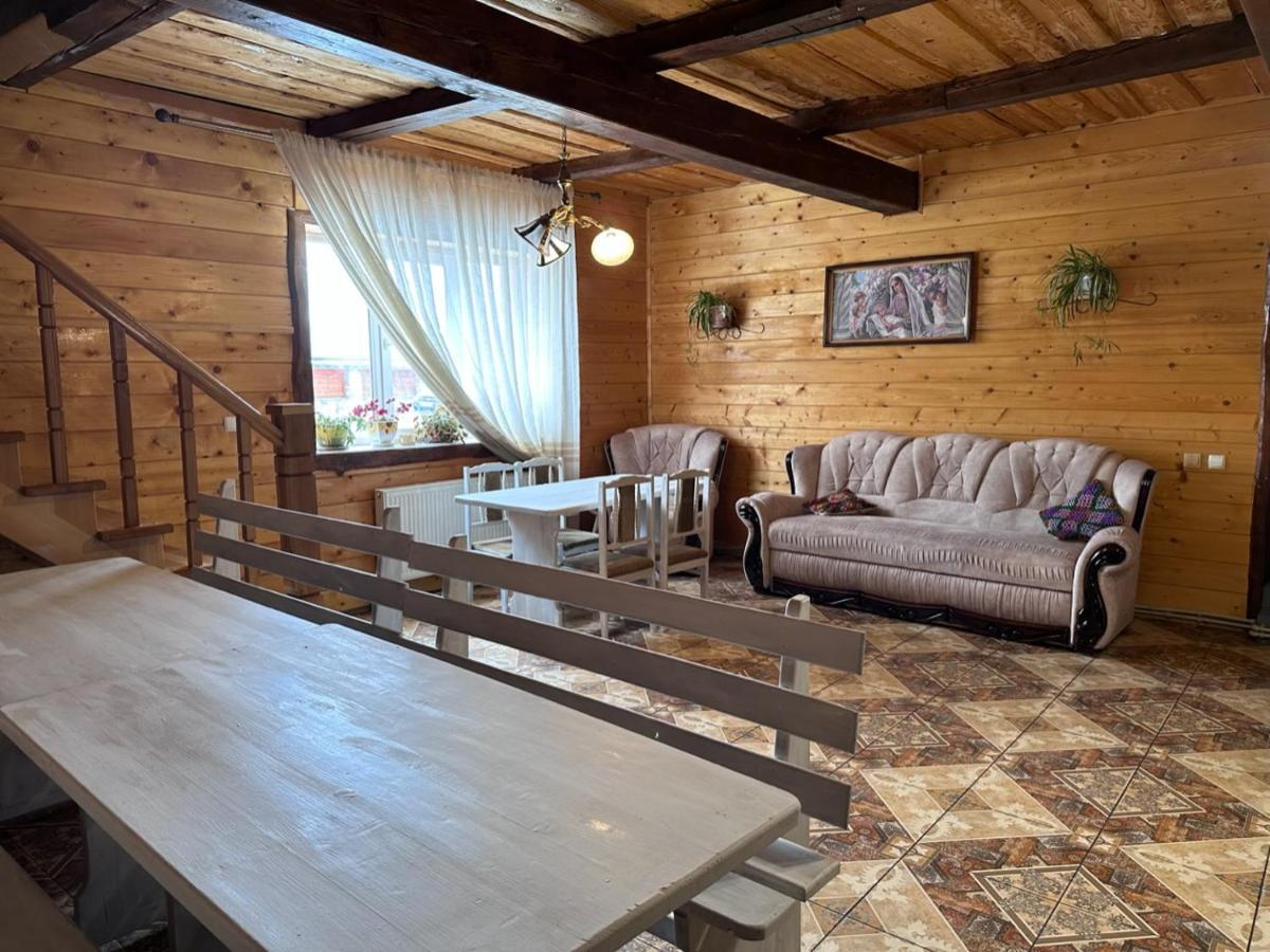 Садиба Дерев*Яна Хата Werchowyna Exterior foto