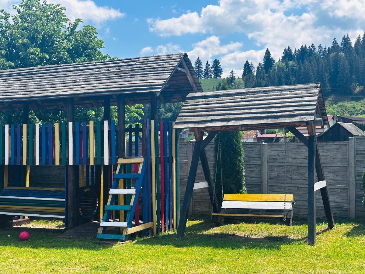 Садиба Дерев*Яна Хата Werchowyna Exterior foto