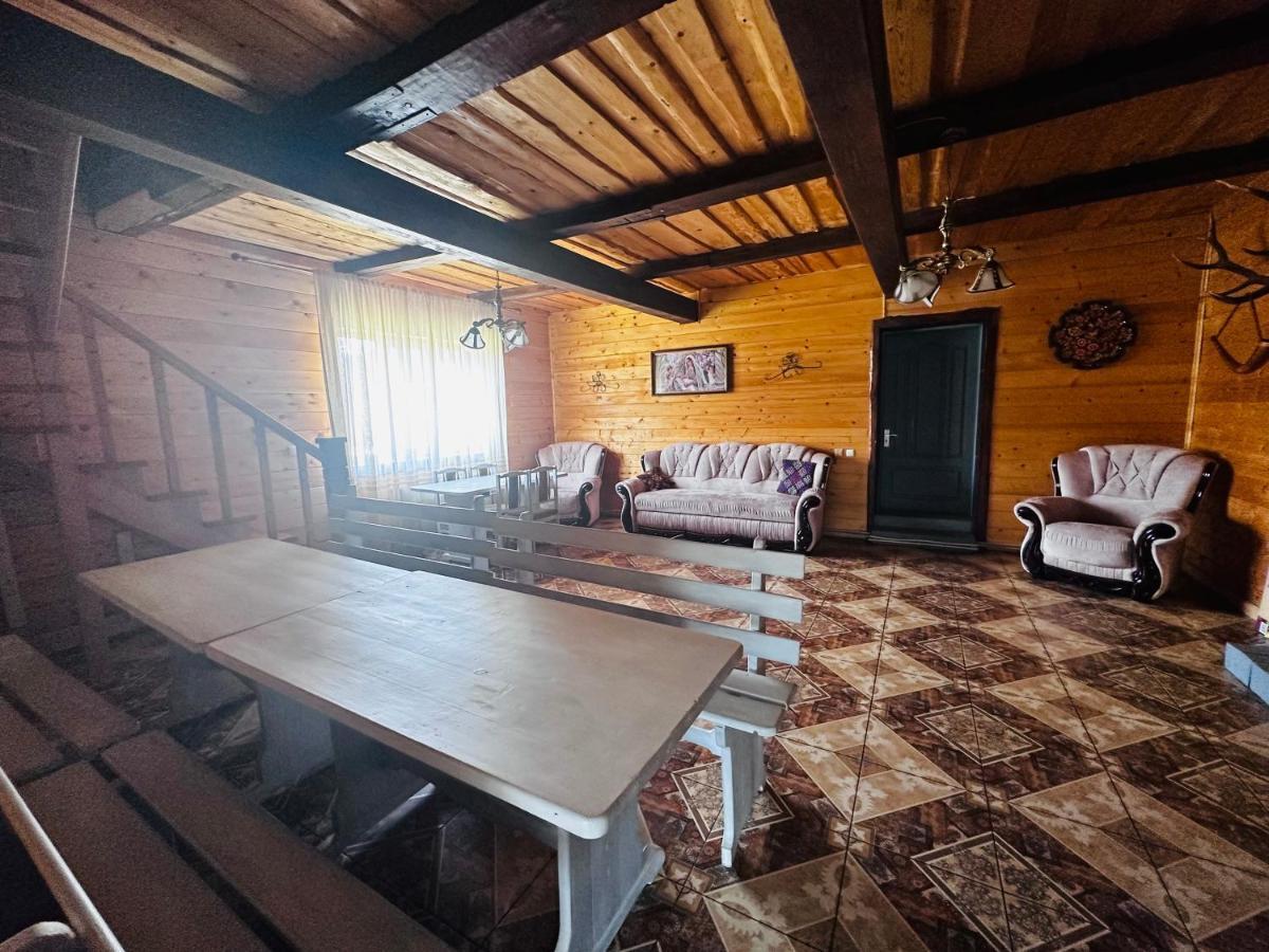Садиба Дерев*Яна Хата Werchowyna Exterior foto
