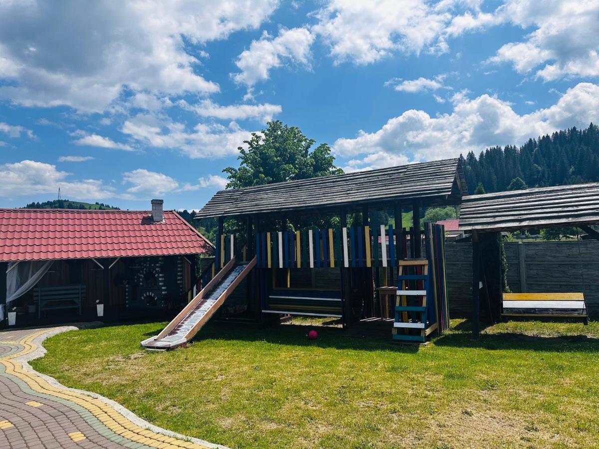 Садиба Дерев*Яна Хата Werchowyna Exterior foto
